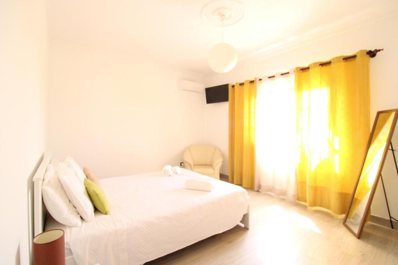 White Bride Fz Guest House Fuzeta Exterior photo